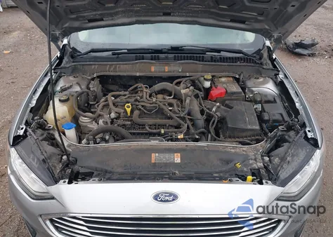 2020 Ford Fusion Se z USA, uszkodzony, nr VIN 3FA6P0HD4LR181059
